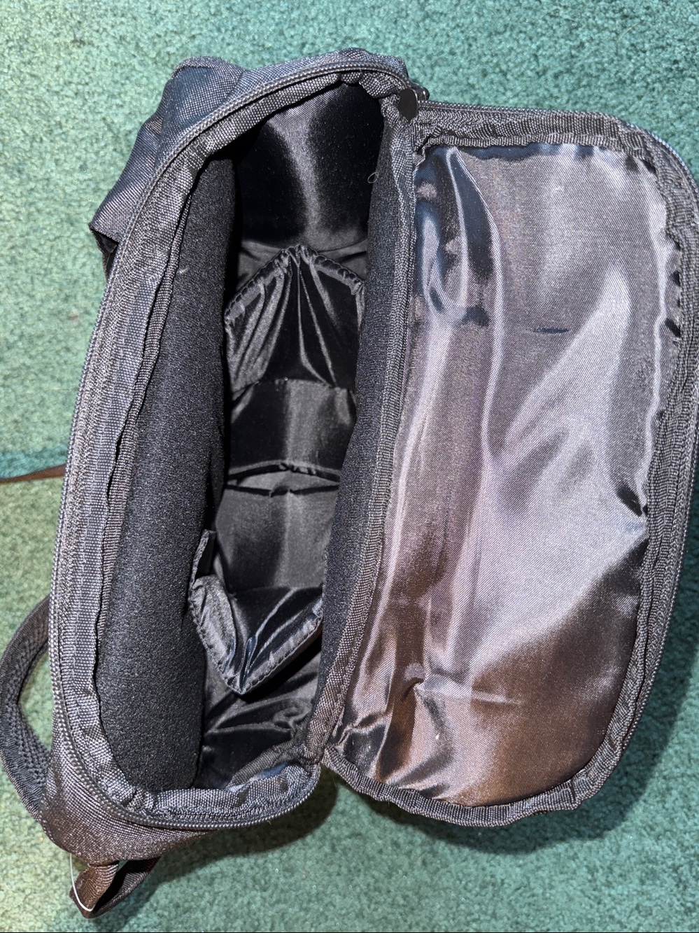Canon Sling backpack Camera Bag black, padded lightweight, 100-S BC16 NWT - Picture 8 of 12